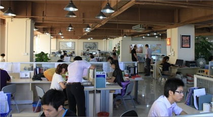 深圳二手封罐機設備進口全流程解析及專業(yè)服務推薦